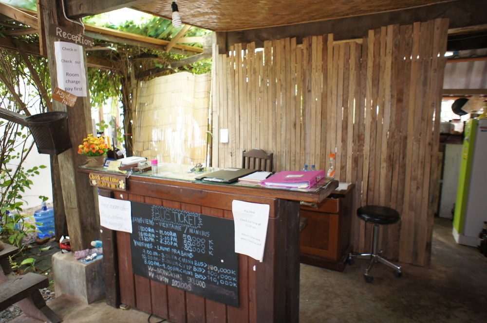 Отель Champa Lao Bungalows Ванг-Виенг Экстерьер фото