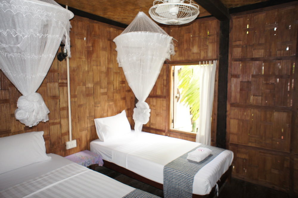 Отель Champa Lao Bungalows Ванг-Виенг Экстерьер фото